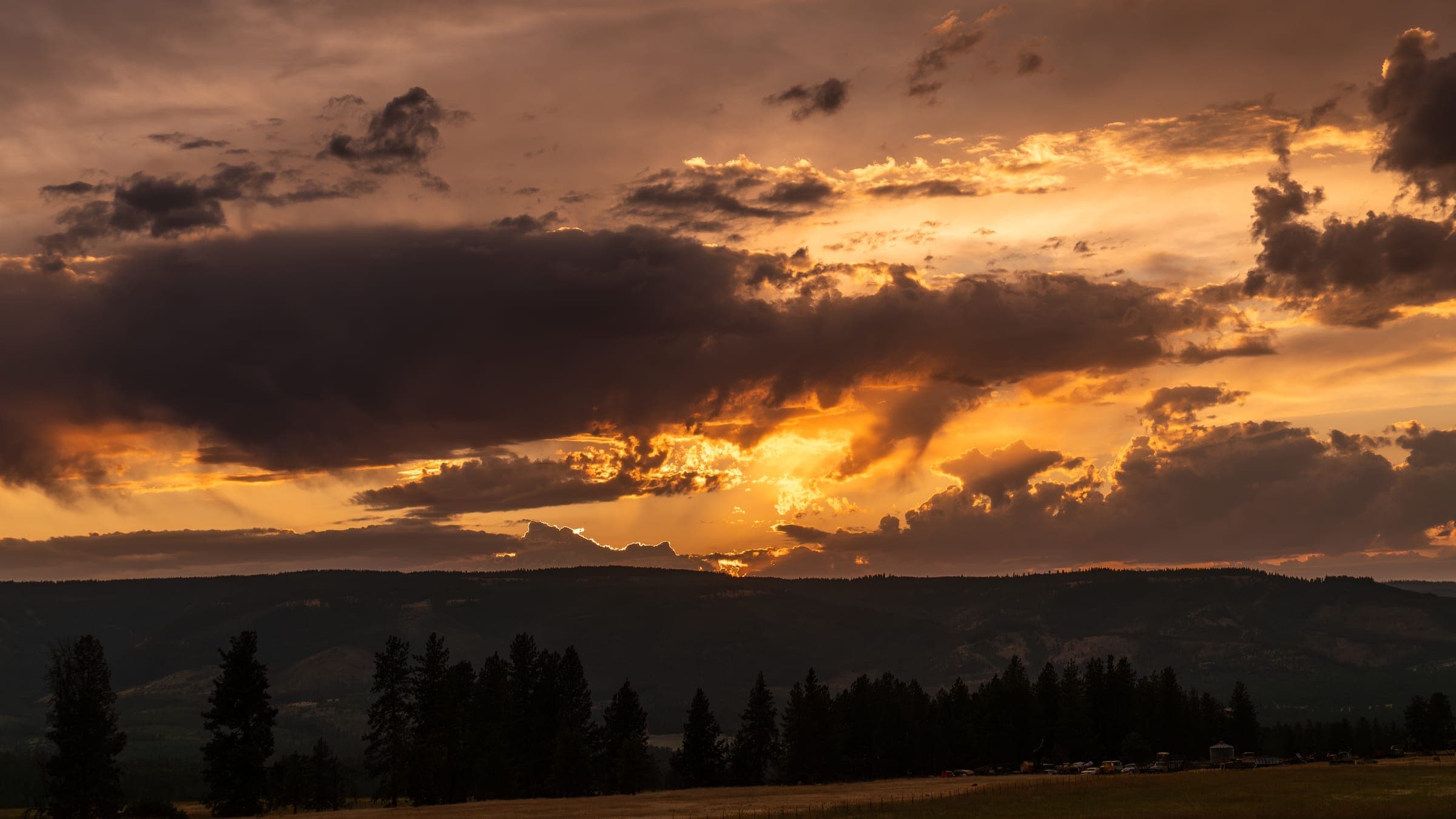 Dusky sky with warm remnants of sunset